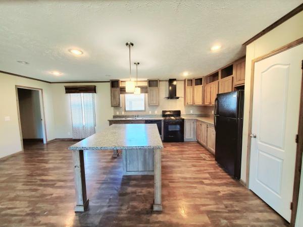 2017 Clayton Homes Inc Mobile Home For Sale