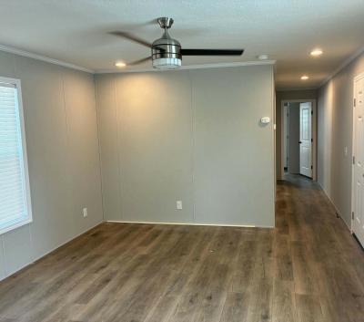 Photo 4 of 5 of home located at 6232 Lake Drive Site #324 Ypsilanti, MI 48197