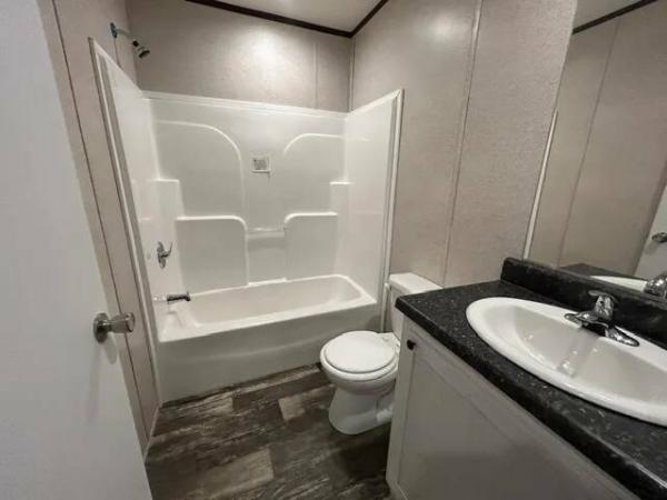 2025 PRINE1676H32P01  Home