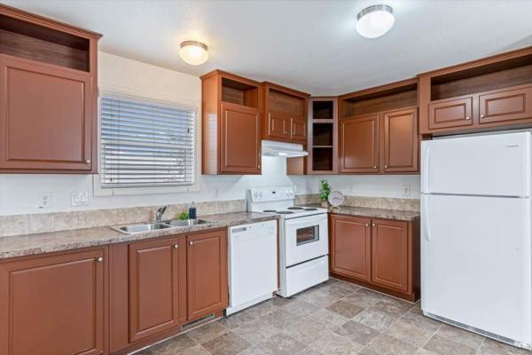 2019 CMH Manufacturing West Manufactured Home