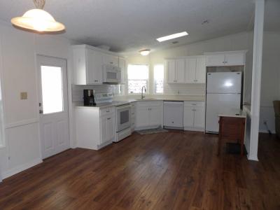Photo 4 of 8 of home located at 6248 Eagles Nest Drive Zephyrhills, FL 33542