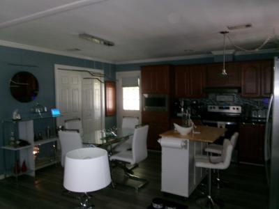 Photo 5 of 12 of home located at 1811 Amberwood Drive Riverview, FL 33578