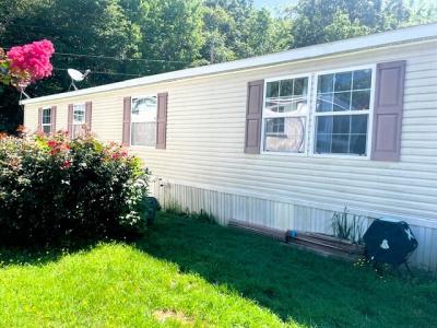 Photo 2 of 9 of home located at 56 Robin Rd. Monmouth Junction, NJ 08852