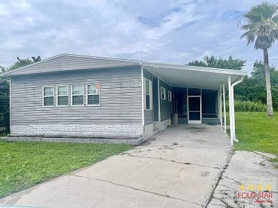 Mobile Home at 82 Pickering Dr Kissimmee, FL 34746