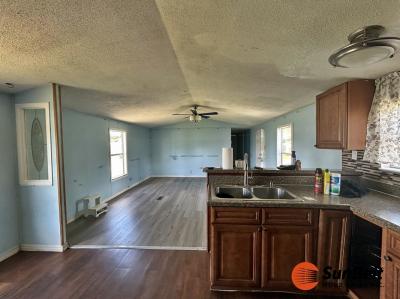 Photo 5 of 27 of home located at 3920 SW 30th Street Lot B36 Ocala, FL 34474