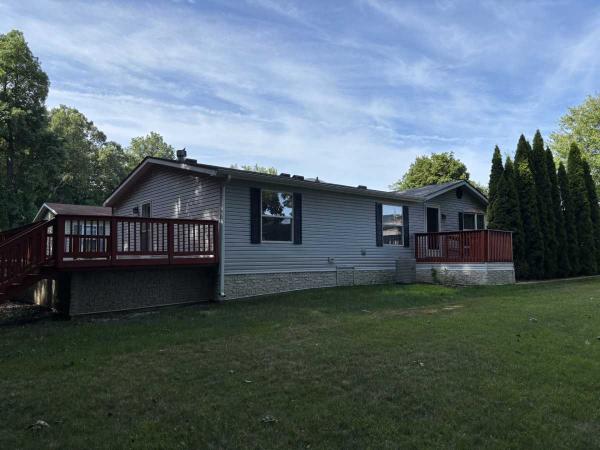 Photo 1 of 2 of home located at 16 Chestnut Drive Fenton, MI 48304