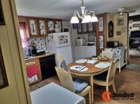 1981 Oakwood Mobile Home