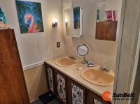 1981 Oakwood Mobile Home