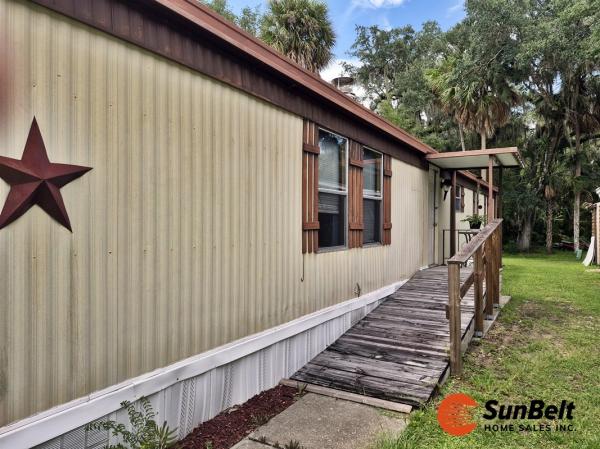 1981 Oakwood Mobile Home