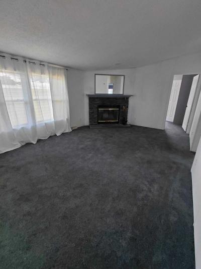 Photo 5 of 14 of home located at 3915 Azalea Ct. Clarkston, MI 48348