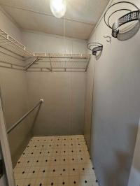 2002 Oakwood Mobile Home