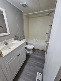 2002 Oakwood Mobile Home