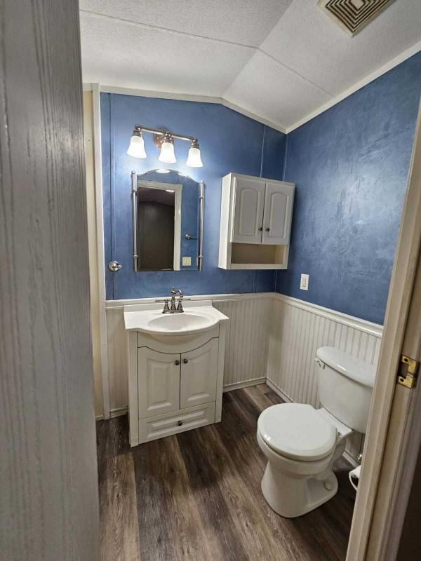 2002 Oakwood Mobile Home