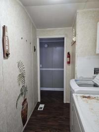 2002 Oakwood Mobile Home