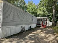2002 Oakwood Mobile Home
