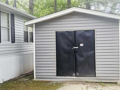 Photo 4 of 15 of home located at 906 West Harbour Dr. Chester, VA 23836
