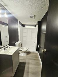 1994 Oakwood Mobile Home