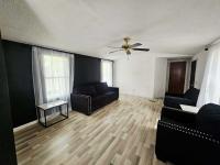 1994 Oakwood Mobile Home