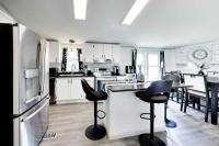 1999 Clayton Royal Crest Double Wide Mobile Home
