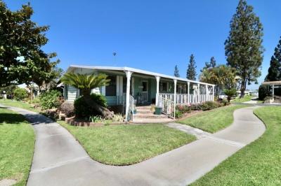 Photo 5 of 42 of home located at 14024 Lake Side Dr # 113 La Mirada, CA 90638