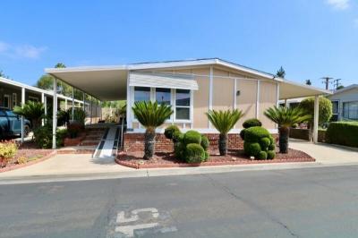 Photo 4 of 46 of home located at 14055 Lake View Drive Unit#14 La Mirada, CA 90638
