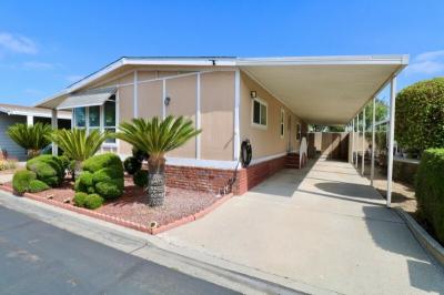 Photo 5 of 46 of home located at 14055 Lake View Drive Unit#14 La Mirada, CA 90638