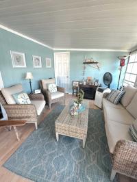 1987 HOMES OF MERRITT Mobile Home