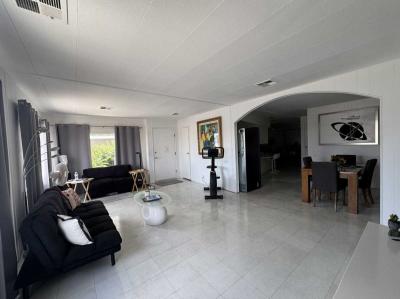 Photo 5 of 36 of home located at 601 N Kirby St Hemet, CA 92545