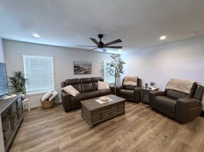 Photo 4 of 30 of home located at 5001 W Florida Ave Hemet, CA 92545