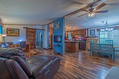 Photo 3 of 19 of home located at 2800 S. Lamb Blvd. Las Vegas, NV 89121