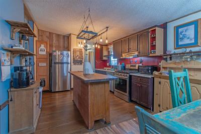 Photo 4 of 19 of home located at 2800 S. Lamb Blvd. Las Vegas, NV 89121