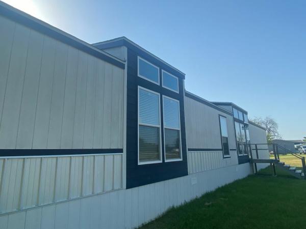 2021 OAK CREEK Mobile Home For Sale