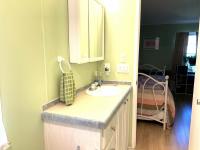 2004 Homes of Merit A17844 Mobile Home