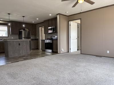Photo 3 of 9 of home located at 160 Lincoln Circle Saline, MI 48176