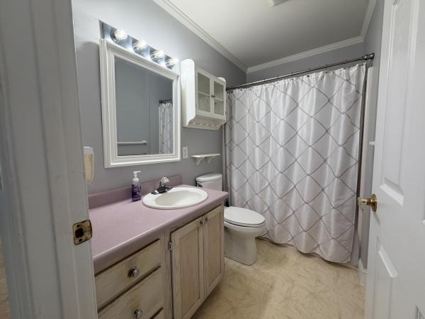 1999 Carolina 26x48 Mobile Home
