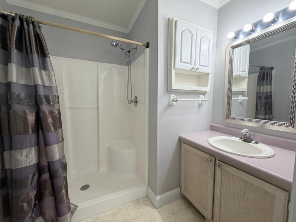1999 Carolina 26x48 Mobile Home