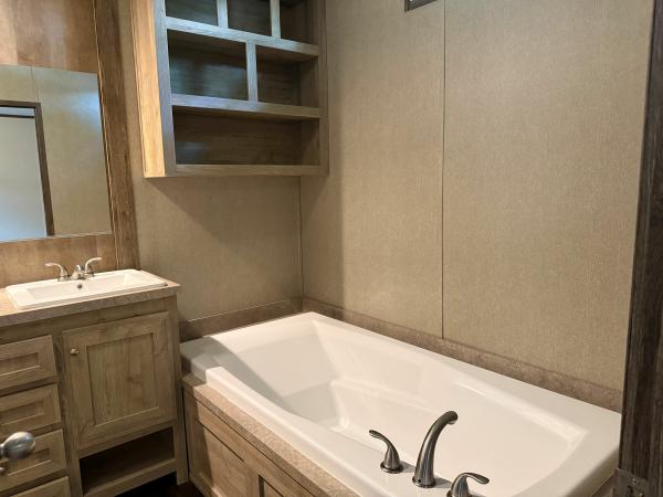 2020 Clayton Homes Inc Anniversary Mobile Home