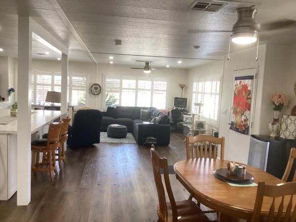 1972 Silvercrest NA Mobile Home