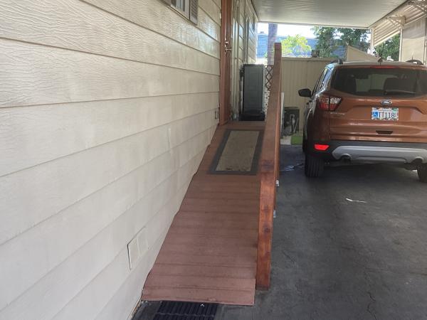 1972 Silvercrest NA Mobile Home