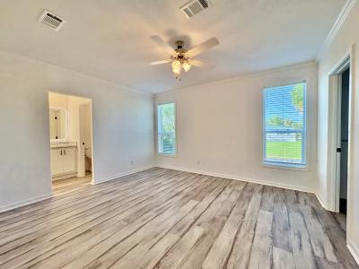 Photo 2 of 25 of home located at 5972 Brigadoon Way Lot 058 Sarasota, FL 34233