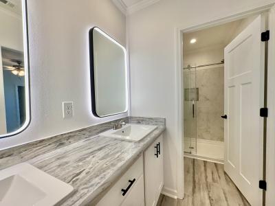 Photo 3 of 25 of home located at 5972 Brigadoon Way Lot 058 Sarasota, FL 34233