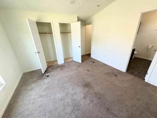 2019 Elliott Mobile Homes Solitaire Mobile Home