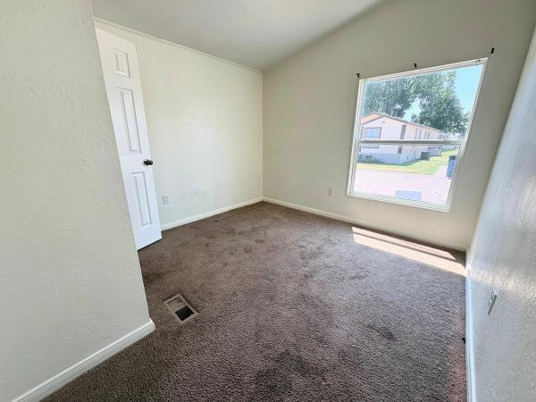 2019 Elliott Mobile Homes Solitaire Mobile Home