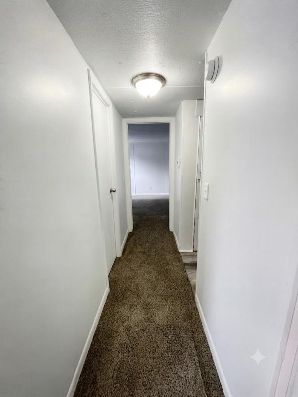 1985 Oakbrook  Home