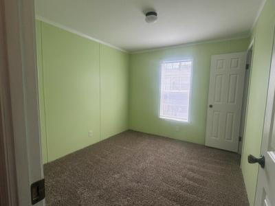 Photo 2 of 11 of home located at 2648 Cour Regis Saint Clair, MI 48079
