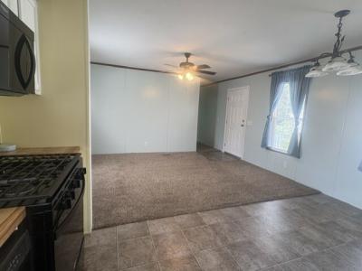 Photo 3 of 11 of home located at 2648 Cour Regis Saint Clair, MI 48079
