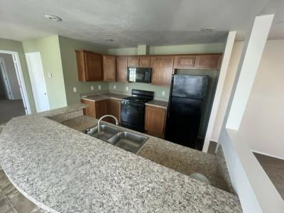Photo 4 of 10 of home located at 4451 Rainbow Lane Flint, MI 48507
