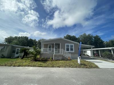 Mobile Home at 13204 Grape Avenue Grand Island, FL 32735