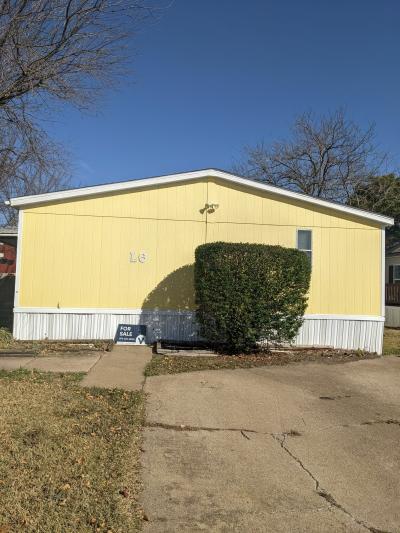 Mobile Home at 2390 W Moore Avenue #L06 Terrell, TX 75160