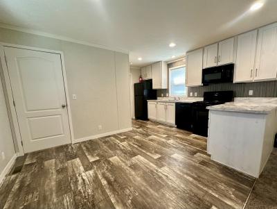 Photo 2 of 6 of home located at 5025 Valentine Lane Muskegon, MI 49442